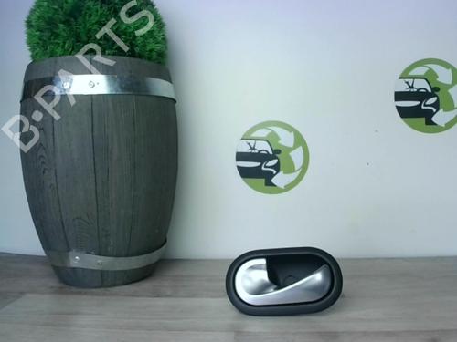 Venstre foran invendig håndtak RENAULT MODUS / GRAND MODUS (F/JP0_) 1.5 dCi (FP0F, JP0F) (86 hp) 21181820