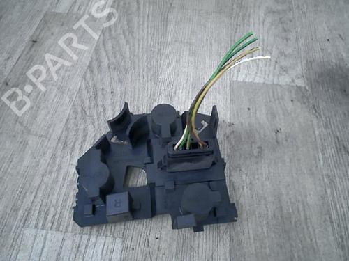 Used Licence plate light PEUGEOT 206+ (2L_, 2M_) 1.4 i (73 hp) 25618567