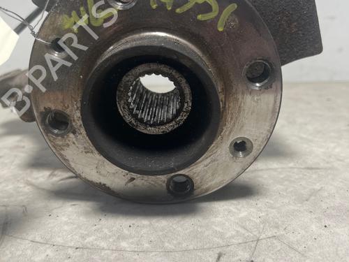 Used Left front steering knuckle Left front steering knuckle DACIA SANDERO II 1.2 (75 hp) 34694346 34694346