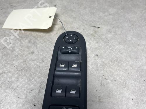 Used Left front window switch Left front window switch PEUGEOT 508 I (8D_) 1.6 THP (165 hp) 34247854 34247854