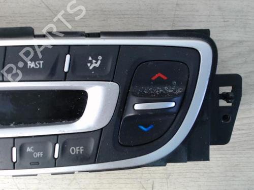 Climate control RENAULT MEGANE III Hatchback (BZ0/1_, B3_) 1.5 dCi | BP24667017I5