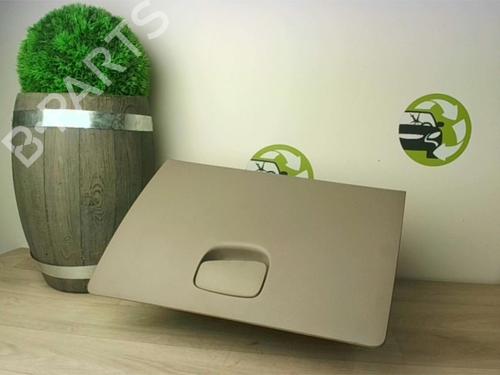 Used Glove box RENAULT ZOE (BFM_) ZOE (88 hp) 30807105