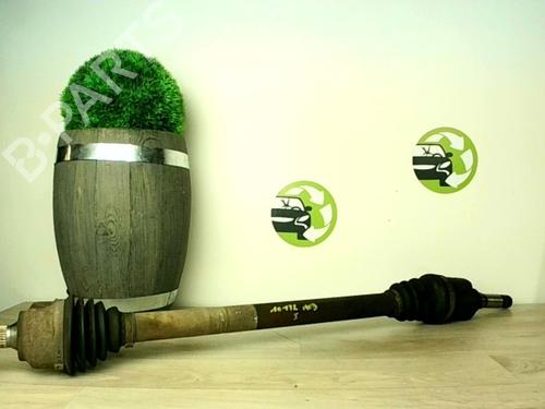 Used Right front driveshaft PEUGEOT 207 (WA_, WC_) 1.4 HDi (68 hp) 25748544