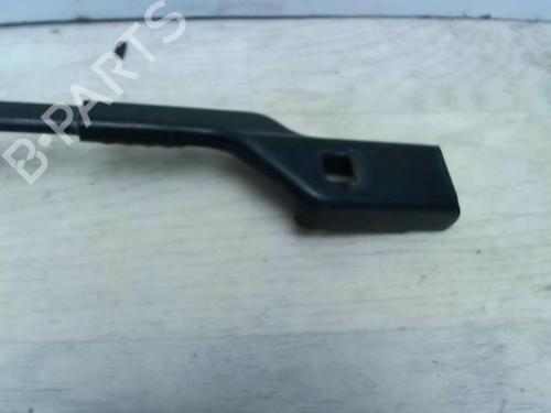 Front windshield wiper arm OPEL ASTRA J (P10) 2.0 CDTI (68) | BP21183027C143