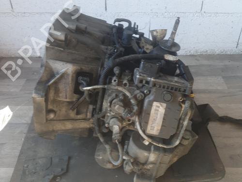 Used Gearbox Gearbox CITROËN C4 Picasso I MPV (UD_) 1.6 HDi (109 hp) 33294401 33294401