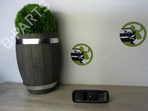 Used Right front window switch PEUGEOT 807 (EB_) 2.2 HDi (170 hp) 30666961