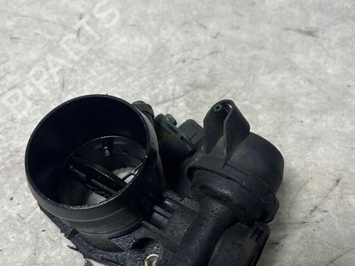 Used Throttle body CITROËN C5 II (RC_) 2.0 HDi (RCRHRH) (136 hp) 32727650