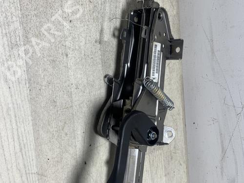 Used Steering column SKODA OCTAVIA II Combi (1Z5) 1.4 TSI (122 hp) 26199505