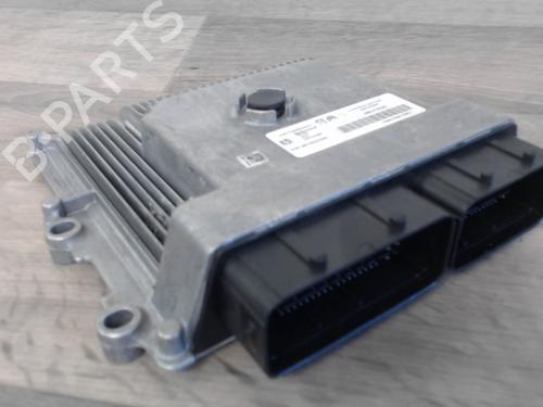 Used Engine control unit (ECU) Engine control unit (ECU) PEUGEOT 3008 II SUV (MC_, MR_, MJ_, M4_) 1.2 THP/ PureTech 130 (MRHNSM, MRHNSU, MRHNSJ, MRHNYW,... (131 hp) 33616889 33616889