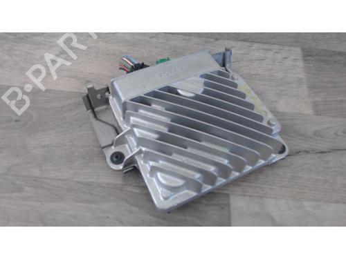 Module électronique RENAULT MEGANE IV Hatchback (B9A/M/N_) 1.6 dCi 130 (B9A4) | BP25472848M83 
