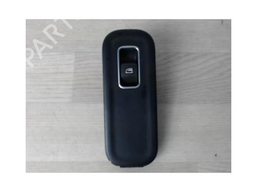 Used Right front window switch MERCEDES-BENZ A-CLASS (W177) A 200 (177.087) (163 hp) 24026452