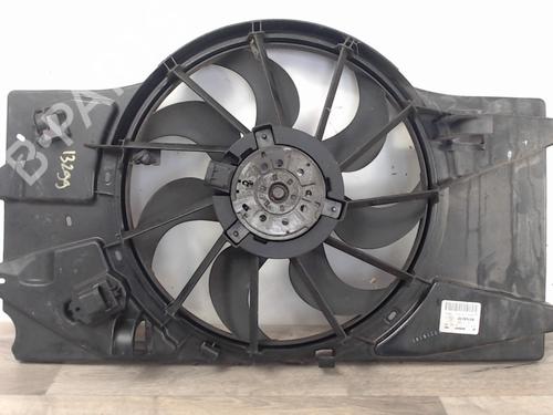 radiator-fan-renault-laguna-coupe-dt01-2008-2009-2010-2011-2012-2013-2014-2015-26199550 main image