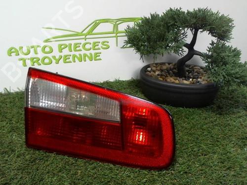 left-taillight-renault-laguna-ii-bg01_-19-dci-bg08-bg0g-2001-2002-2003-2004-2005-2006-2007-21182155 main image