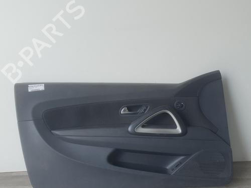 Forreste venstre beklædning Forreste venstre beklædning VW SCIROCCO III (137, 138) 2.0 TDI (140 hp) 33981887 33981887