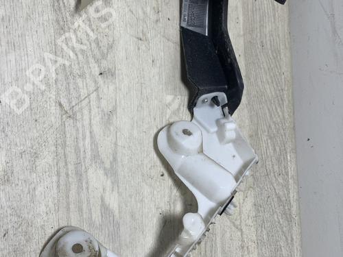 kofangerbeslag-bag-renault-megane-iv-hatchback-b9amn_-2015-25724566 main image