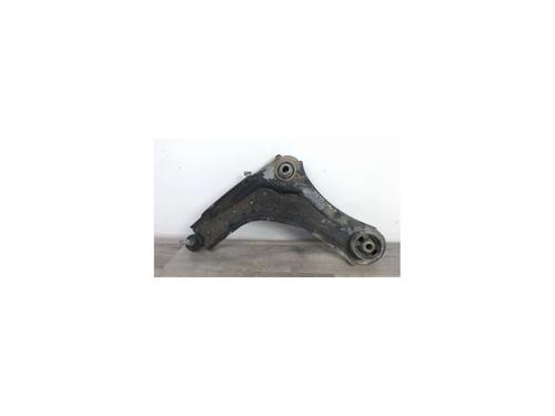 Used Left front suspension arm RENAULT LAGUNA Coupe (DT0/1) 2.0 dCi (DT01, DT08, DT09, DT0K, DT12, DT1C, DT1D, DT1M,... (150 hp) 26199527