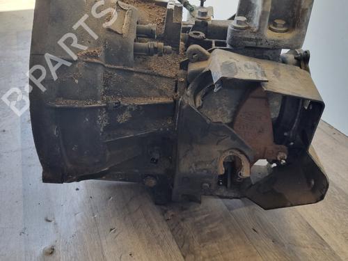 Caja de cambios Caja de cambios FORD FIESTA VI (CB1, CCN) 1.25 (82 hp) 36041821 36041821