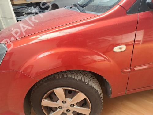 Used Left front fenders KIA RIO II (JB) 1.4 16V (97 hp) 24026758