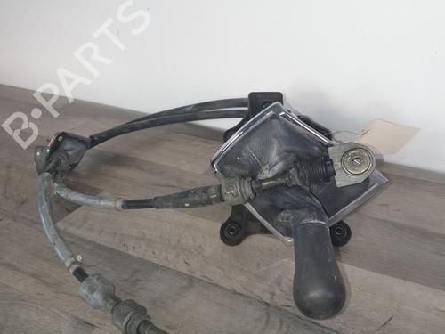 Selector da caixa Selector da caixa TOYOTA COROLLA Verso (ZER_, ZZE12_, R1_) 2.0 D-4D (CUR10_, CUR10R) (116 hp) 30807570 30807570