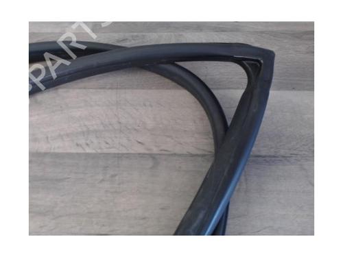 Rubber door seal FORD FIESTA VI (CB1, CCN) 1.4 TDCi | BP27177102C142 