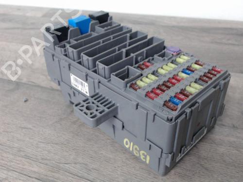 Used Fuse box HONDA CIVIC VIII Hatchback (FN, FK) 1.8 (FN1, FK2) (140 hp) 27321512