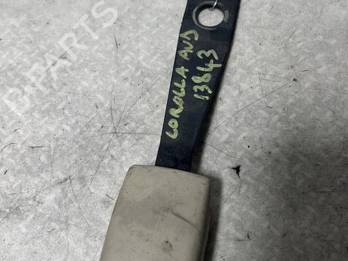 seat-buckle-toyota-corolla-_e12_-2001-2002-2003-2004-2005-2006-2007-2008-31761265 main image