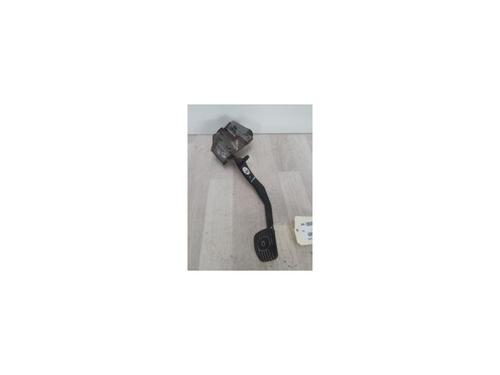 Used Clutch pedal NISSAN MICRA III (K12) 1.2 16V (65 hp) 28112284
