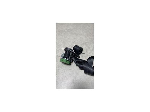 Used Rear left seatbelt ALFA ROMEO MITO (955_) 1.3 MultiJet (955AXP1A, 955AYC1A) (95 hp) 24015996
