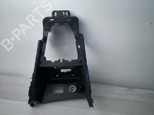 Mittelkonsole für RENAULT CLIO IV (BH_) 0.9 TCe 75 (BHNP) (76 hp) 31252260