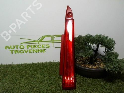Used Right taillight CITROËN C4 I (LC_) 1.6 HDi (90 hp) 21182162