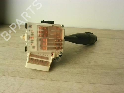 Used Switch SUZUKI GRAND VITARA II (JT, TE, TD) 1.9 DDiS All-wheel Drive (JT419, TD44, JB419WD, JB419XD,... (129 hp) 24024240