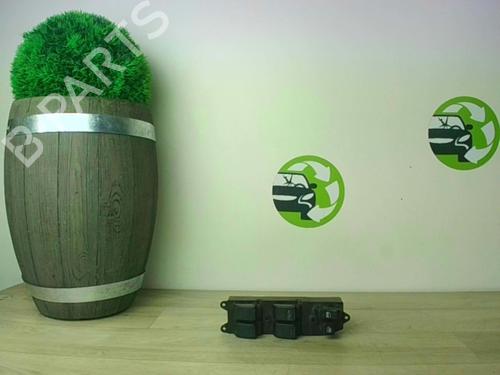 switch-toyota-picnic-_xm1_-1996-1997-1998-1999-2000-2001-24022518 main image