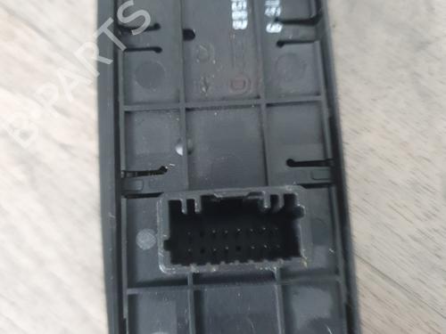 Left front window switch RENAULT MEGANE III Hatchback (BZ0/1_, B3_) 1.5 dCi | BP30807999I27 