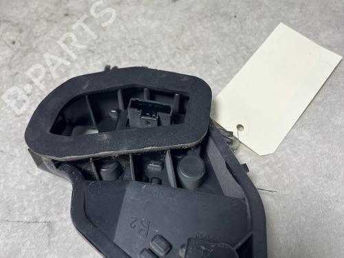 Used Licence plate light Licence plate light DACIA SANDERO II 1.2 (75 hp) 34282686 34282686