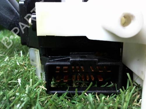 Steering column stalk HYUNDAI COUPE II (GK) 2.0 GLS | BP31252247I23