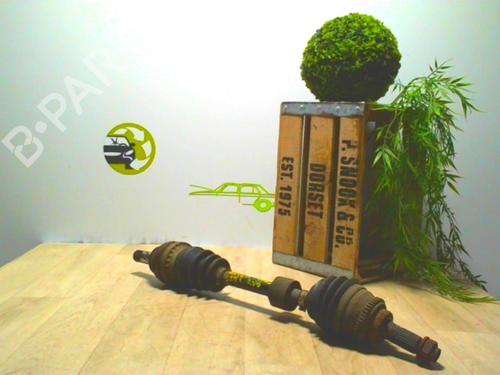 Used Left front driveshaft OPEL AGILA A (H00) 1.3 CDTI (F68) (70 hp) 30667023