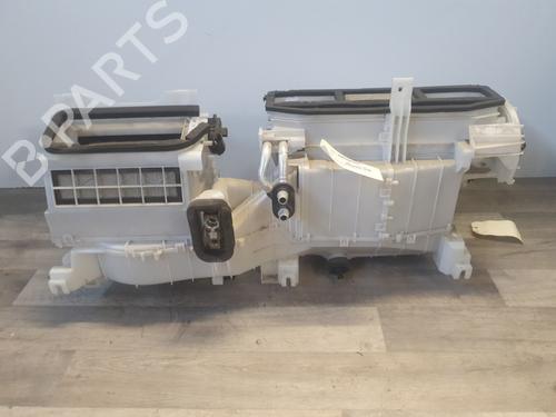 Klimaanlæg Klimaanlæg SUZUKI GRAND VITARA II (JT, TE, TD) 1.9 DDiS All-wheel Drive (JT419, TD44, JB419WD, JB419XD,... (129 hp) 33956074 33956074