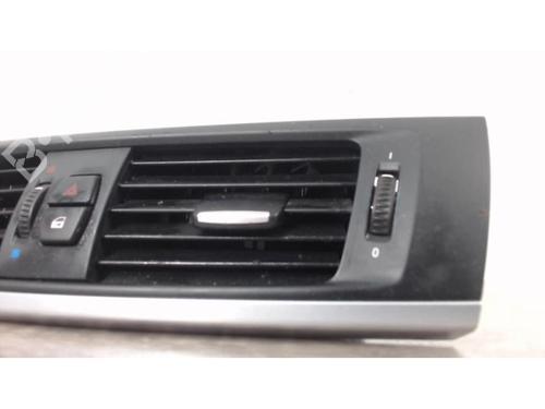 Switch BMW X3 (F25) xDrive 20 i | BP23990732I30 