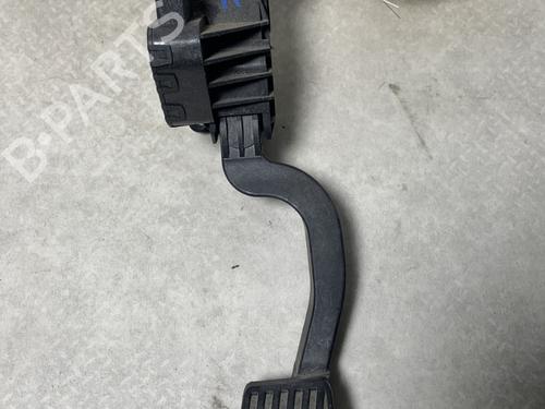 pedal-fiat-grande-punto-199_-2005-30807452 main image