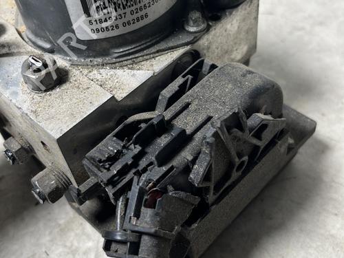 ABS pump FIAT 500 C (312_) 1.4 (312CXC1B, 312AXC1B) | BP32271749M43