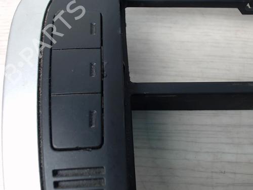 Used Middle console CITROËN C3 I (FC_, FN_) 1.4 HDi (68 hp) 31252089