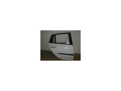 Used Right rear door RENAULT CLIO III Grandtour (KR0/1_) 1.5 dCi (88 hp) 22300041