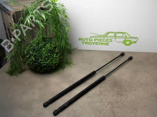 Used Tailgate lift support FORD FIESTA V (JH_, JD_) 1.4 TDCi (68 hp) 31638037