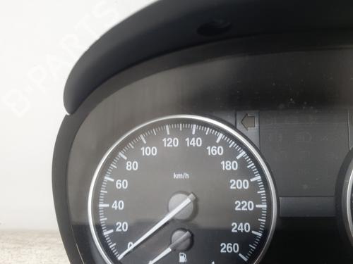 Used Instrument cluster BMW 3 (E90) 320 d xDrive (177 hp) 29438317