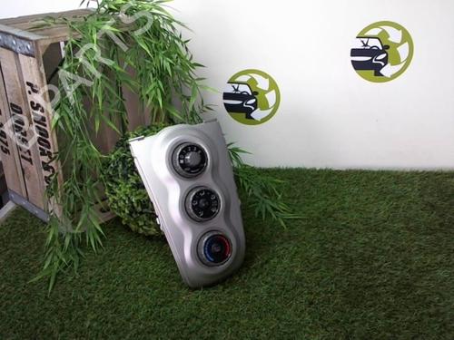 climate-control-toyota-yaris-_p9_-2005-2006-2007-2008-2009-2010-2011-2012-2013-2014-24022105 main image