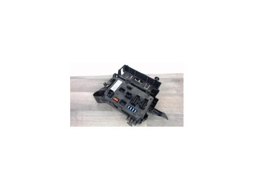 Used Fuse box PEUGEOT 407 (6D_) 2.0 HDi 135 (6DRHRH, 6DRHRE, 6DRHRG, 6DRHRJ) (136 hp) 24175840