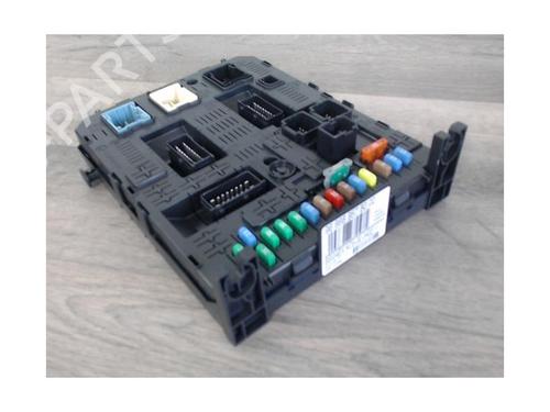 Fuse box PEUGEOT 308 I (4A_, 4C_) 2.0 HDi | BP26507267E1 