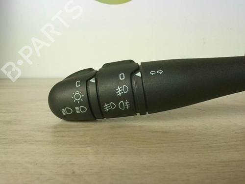 switch-renault-laguna-ii-bg01_-2001-2002-2003-2004-2005-2006-2007-24024264 main image