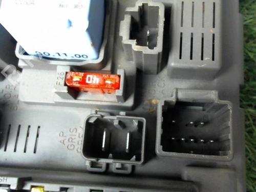 Fuse box CITROËN C5 I (DC_) 2.2 HDi (DC4HXB, DC4HXE) | BP24027629E1