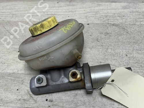 brake-master-cylinder-audi-80-b4-saloon-8c2-1991-1992-1993-1994-1995-28118648 main image